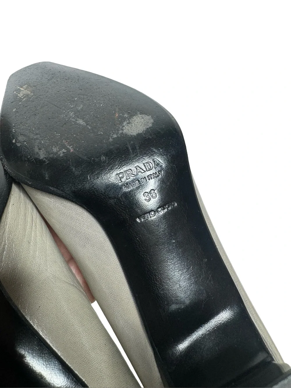 PRADA | Vintage 90s Grey Leather Square Toe Sculptural Block Heel Pump 36